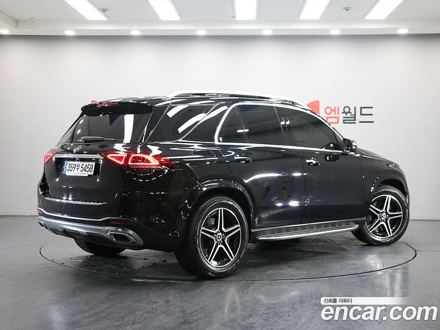 Mercedes-Benz GLE-Class 2021