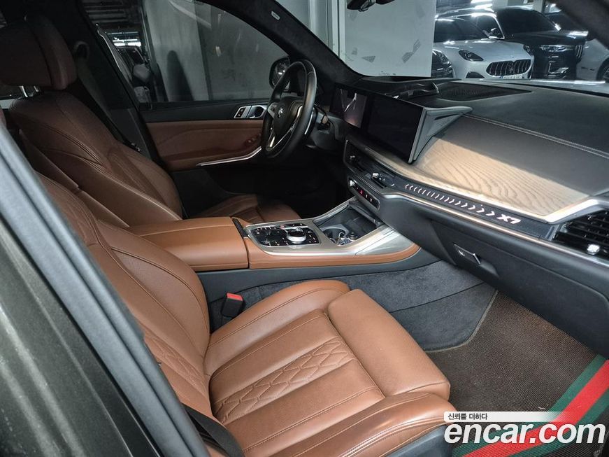 BMW X7 2024