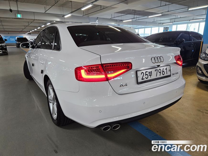 Audi A4 2015