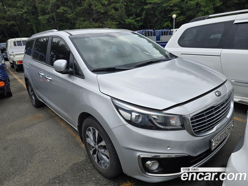 Kia Canival 2018