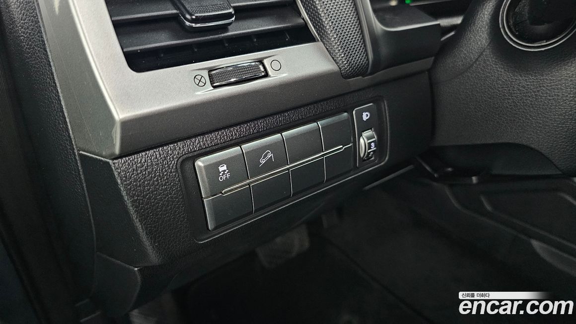 KG_Mobility_Ssangyong Rexton 2019