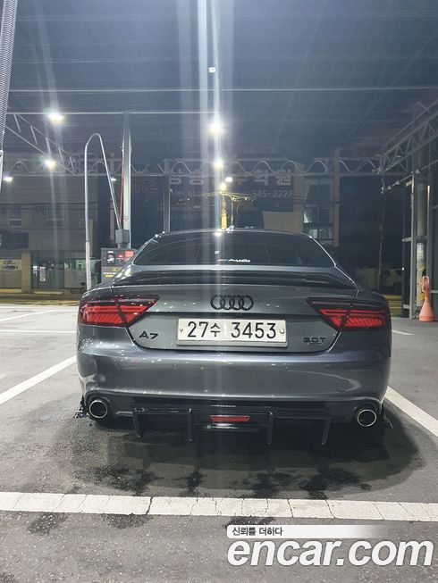 Audi A7 2012