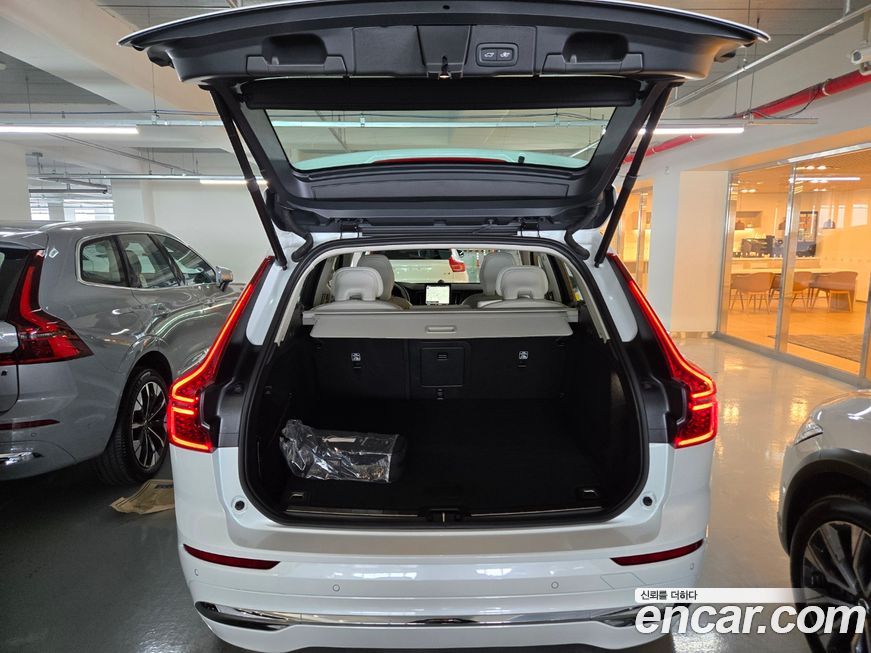 Volvo XC60 2026