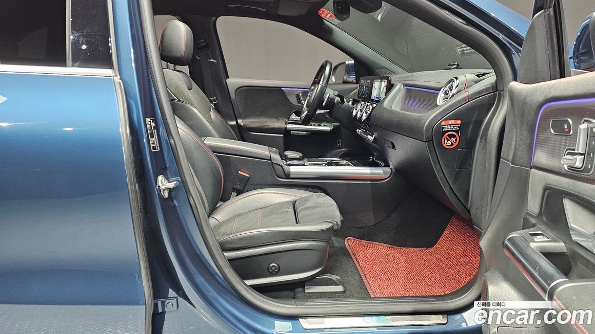 Mercedes-Benz EQA 2022