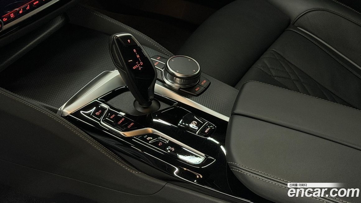 BMW Gran Turismo 2024