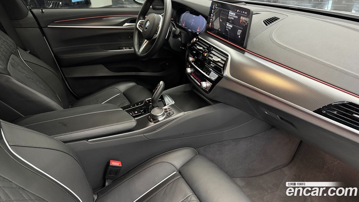 BMW Gran Turismo 2024