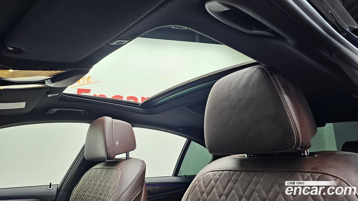 BMW 5-Series 2021