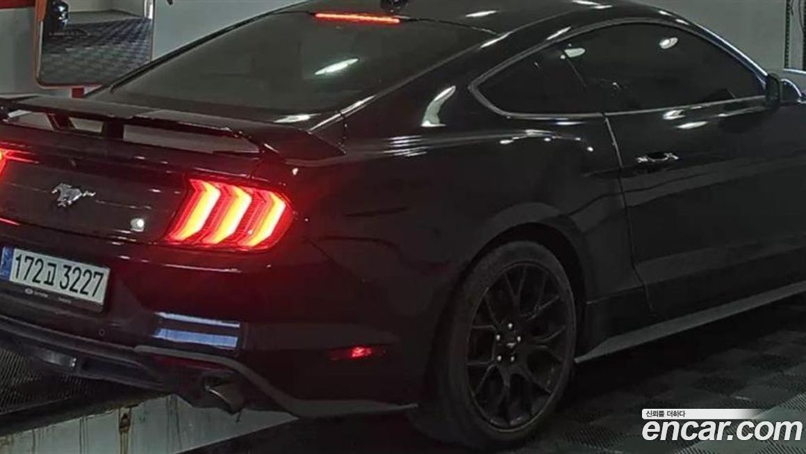 Ford Mustang 2020