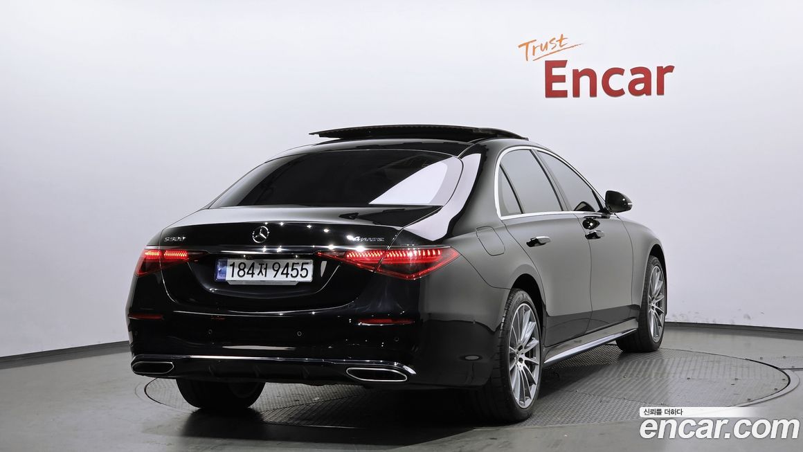 Mercedes-Benz S-Class 2021