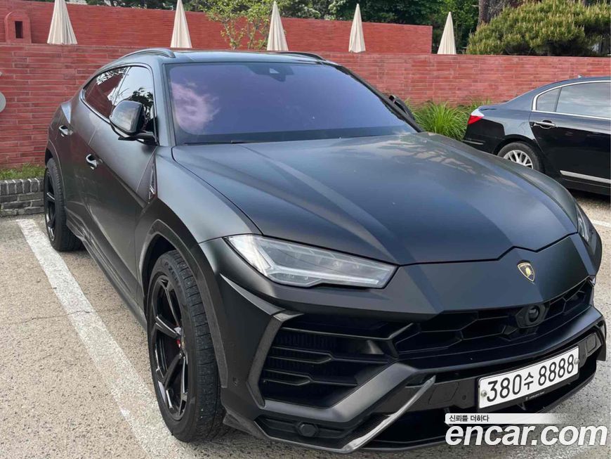 Lamborghini Urus 2020
