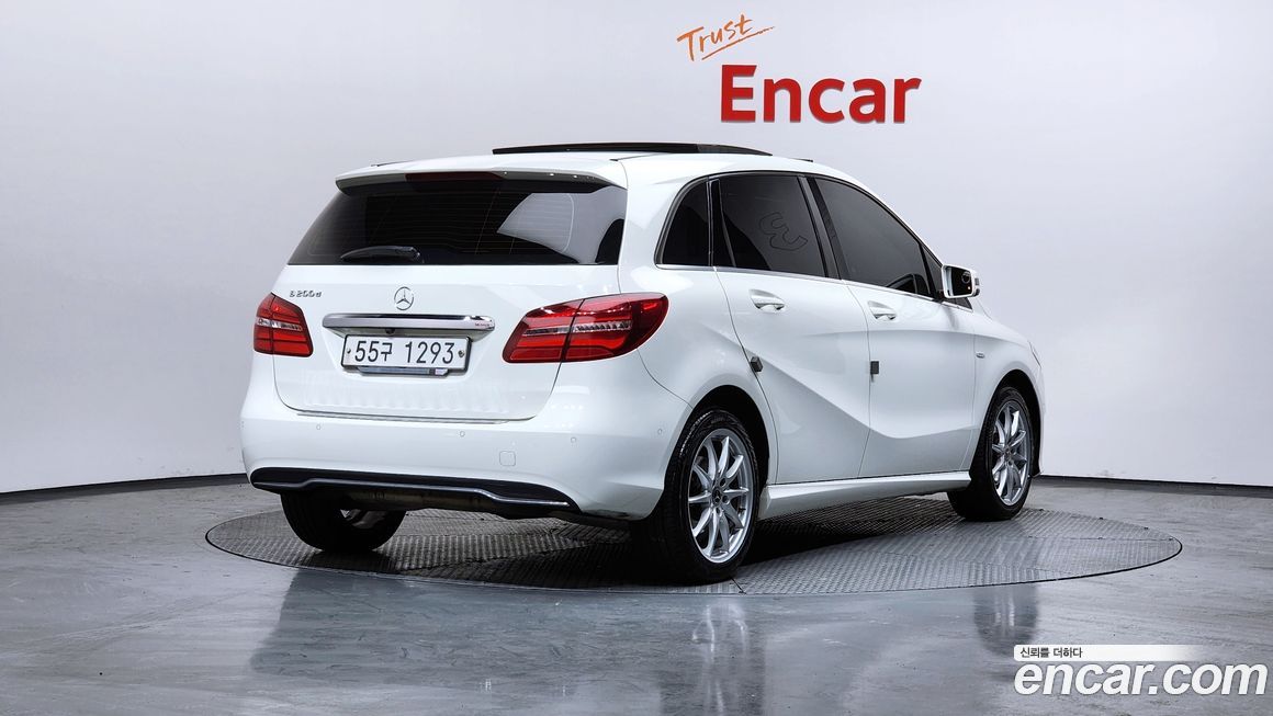 Mercedes-Benz B-Class 2018