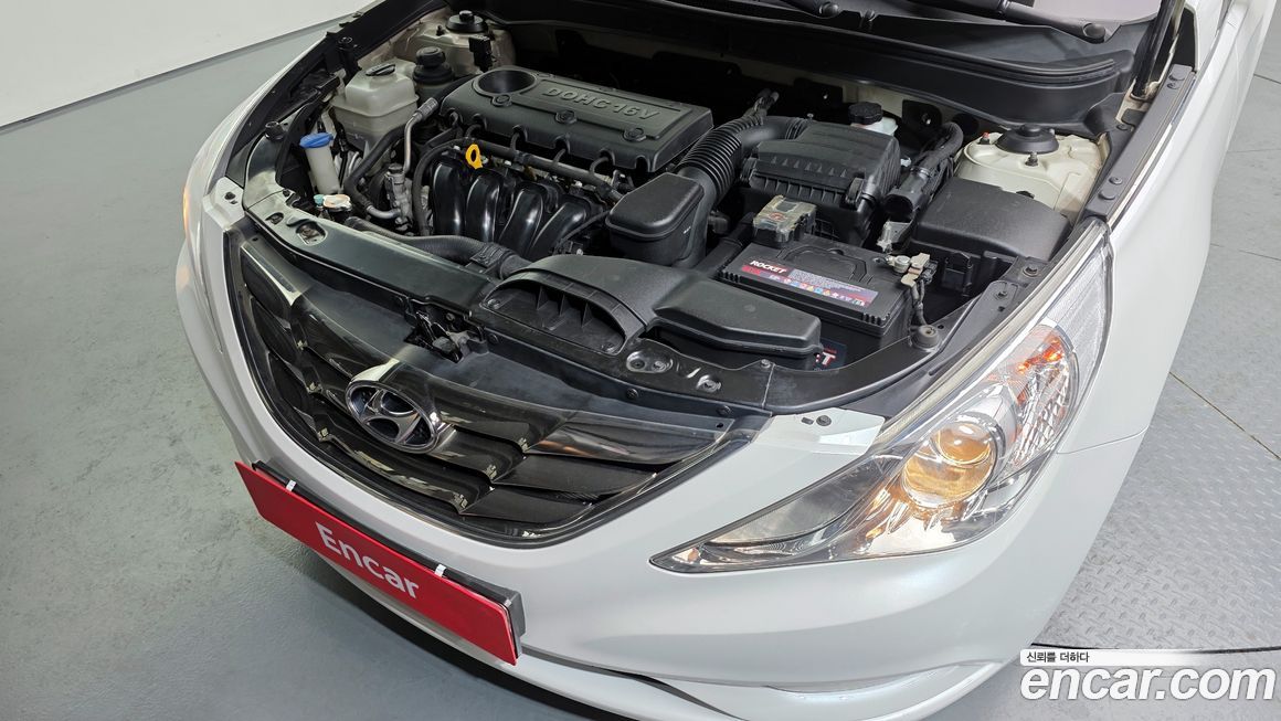 Hyundai Sonata 2010
