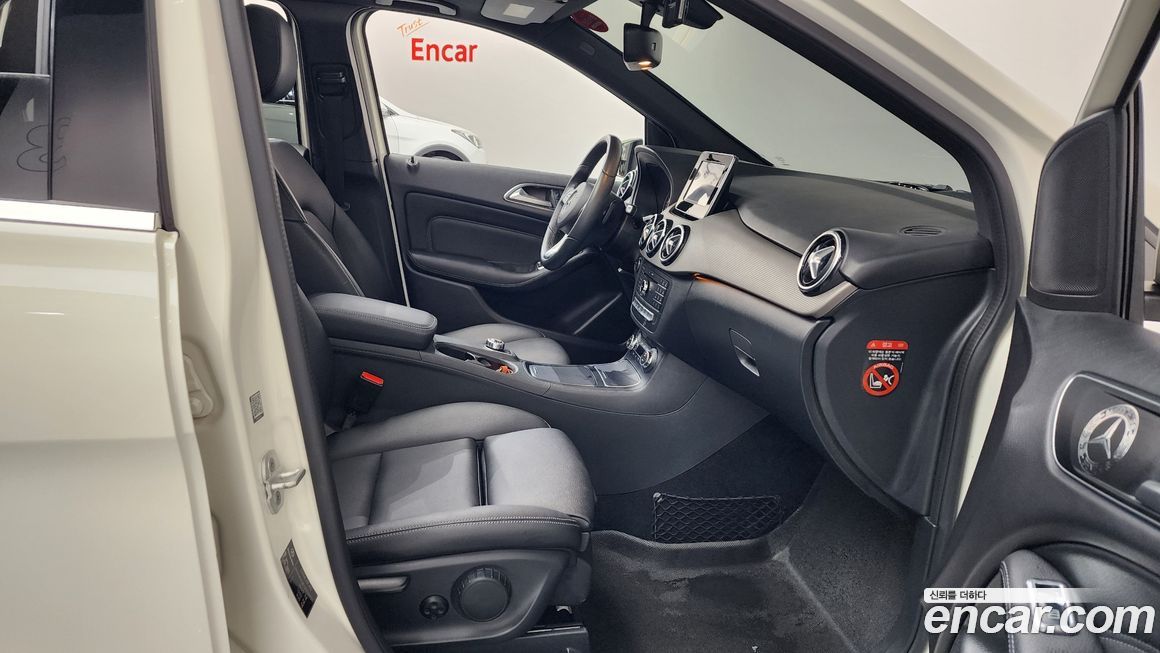 Mercedes-Benz B-Class 2018