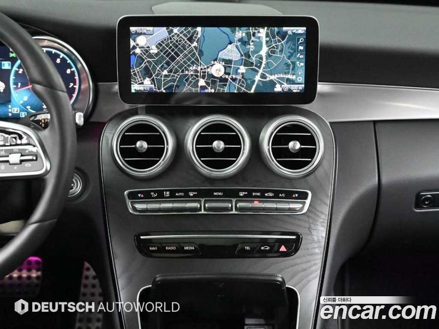 Mercedes-Benz C-Class 2021