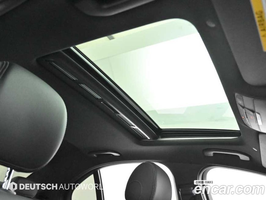 Mercedes-Benz C-Class 2021