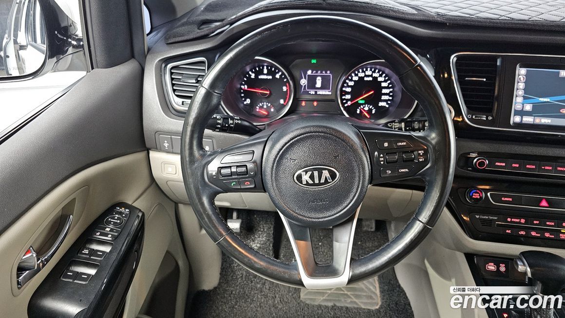 Kia Canival 2017