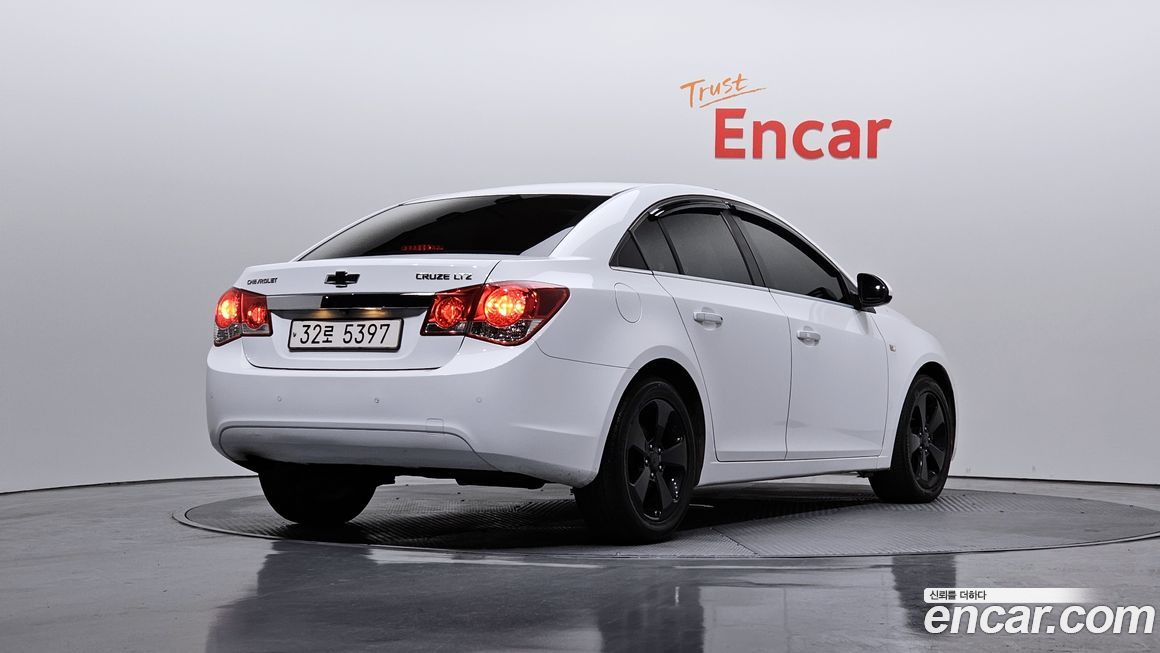 ChevroletGMDaewoo Cruze 2012