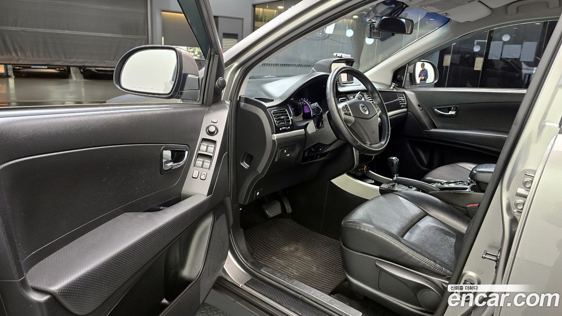 KG_Mobility_Ssangyong KORANDO 2012