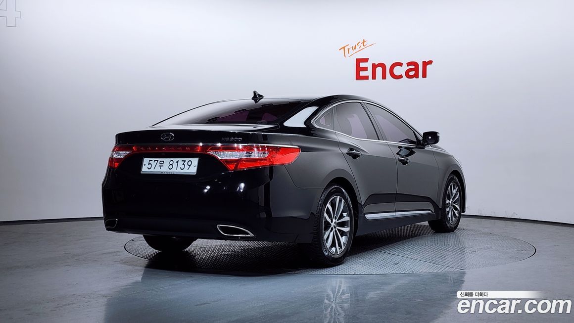 Hyundai Grandeur 2012