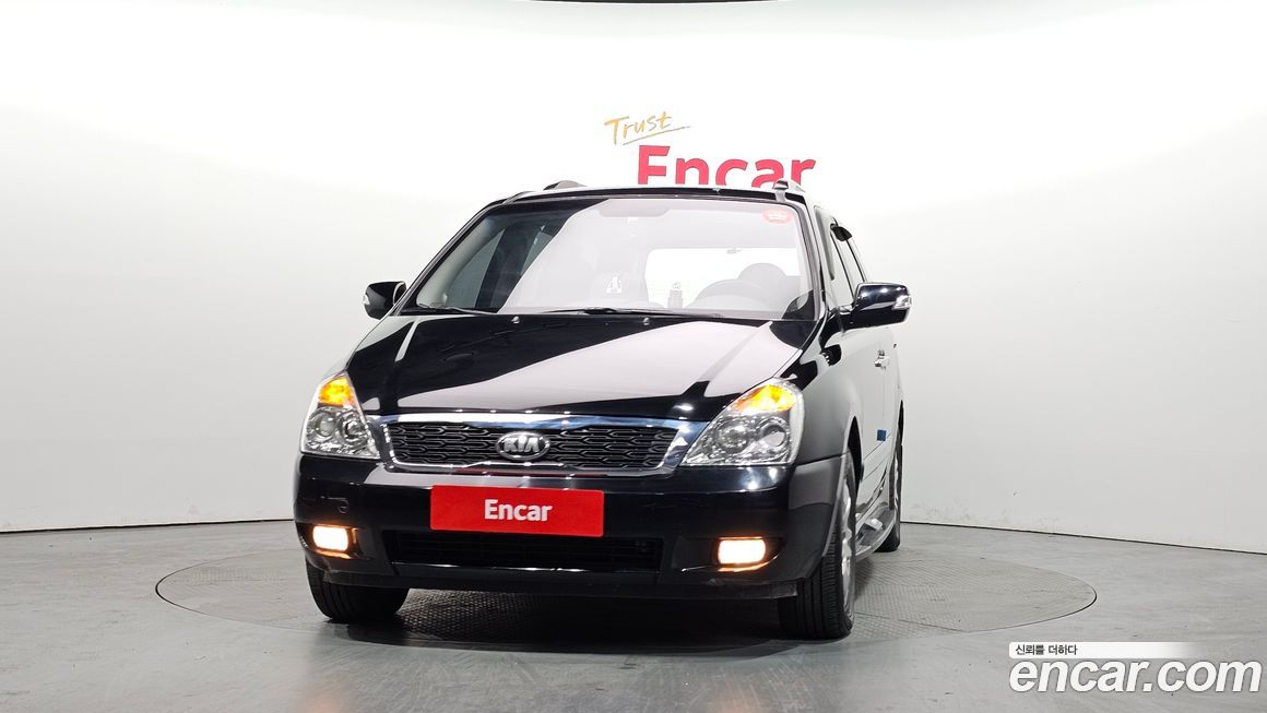 Kia Canival 2013