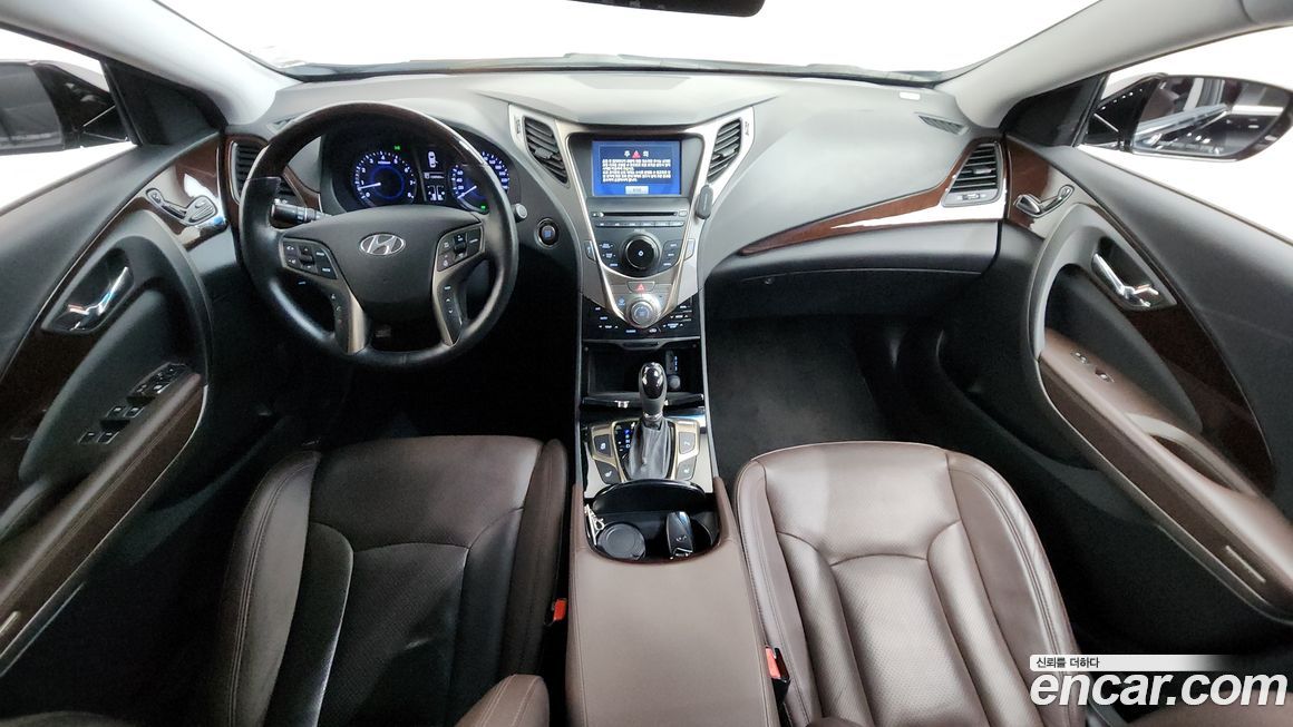 Hyundai Grandeur 2012