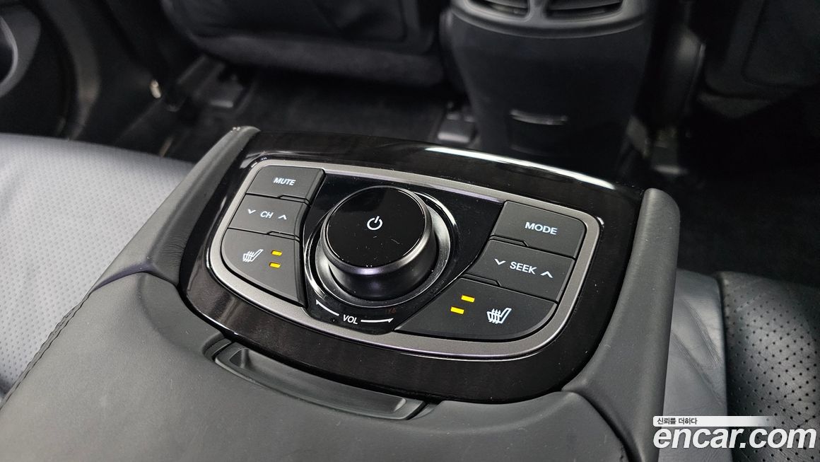 Hyundai Grandeur 2012