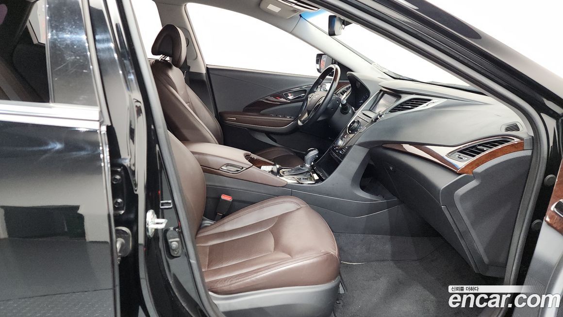 Hyundai Grandeur 2012