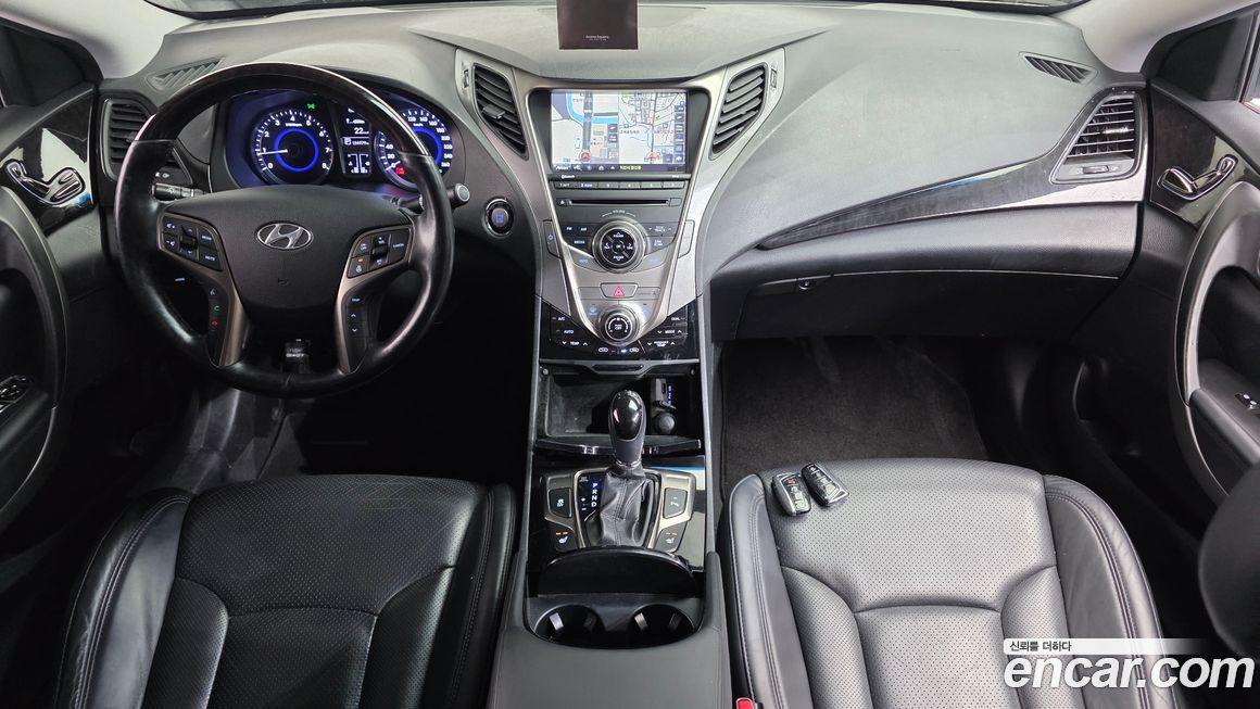 Hyundai Grandeur 2012