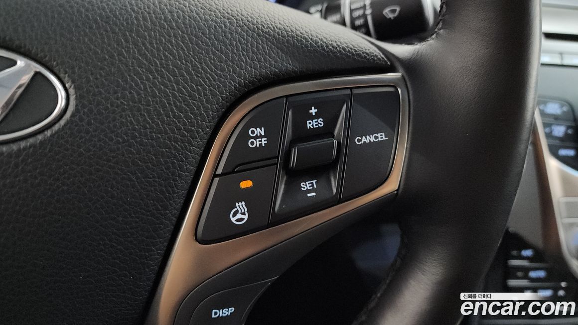 Hyundai Grandeur 2012