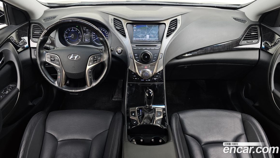 Hyundai Grandeur 2012