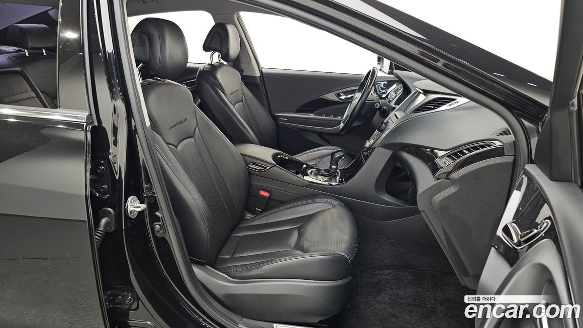 Hyundai Grandeur 2012