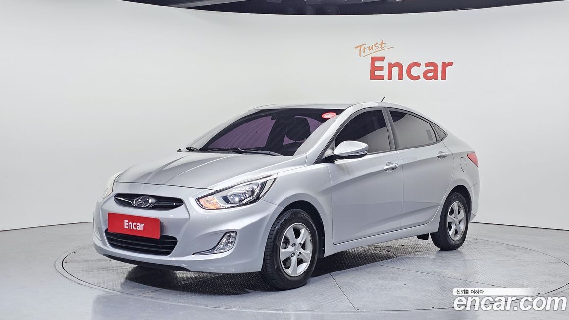 Hyundai Accent 2015
