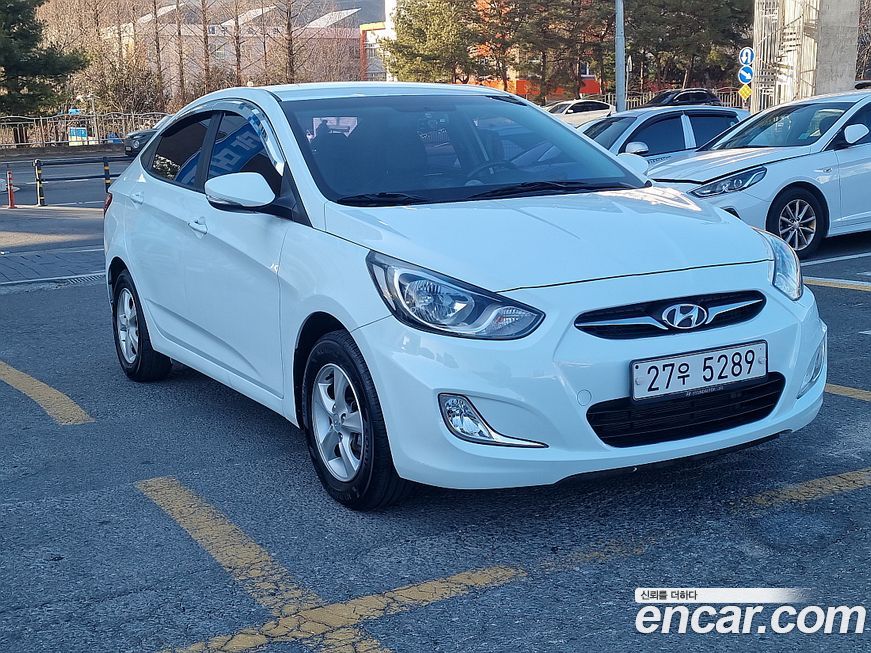 Hyundai Accent 2014