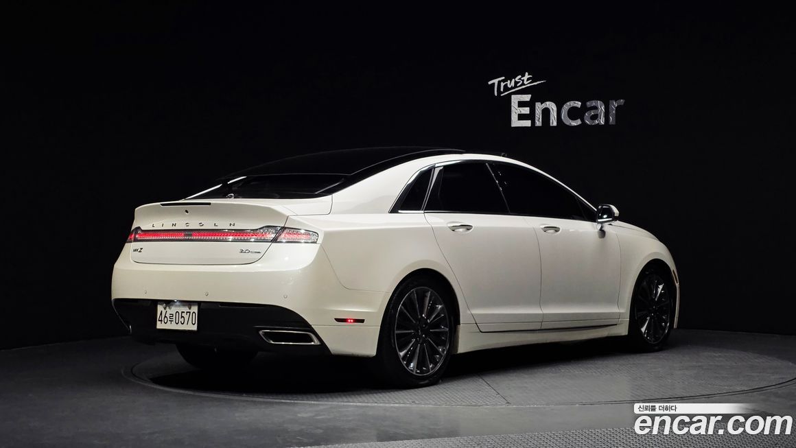 Lincoln MKZ 2016