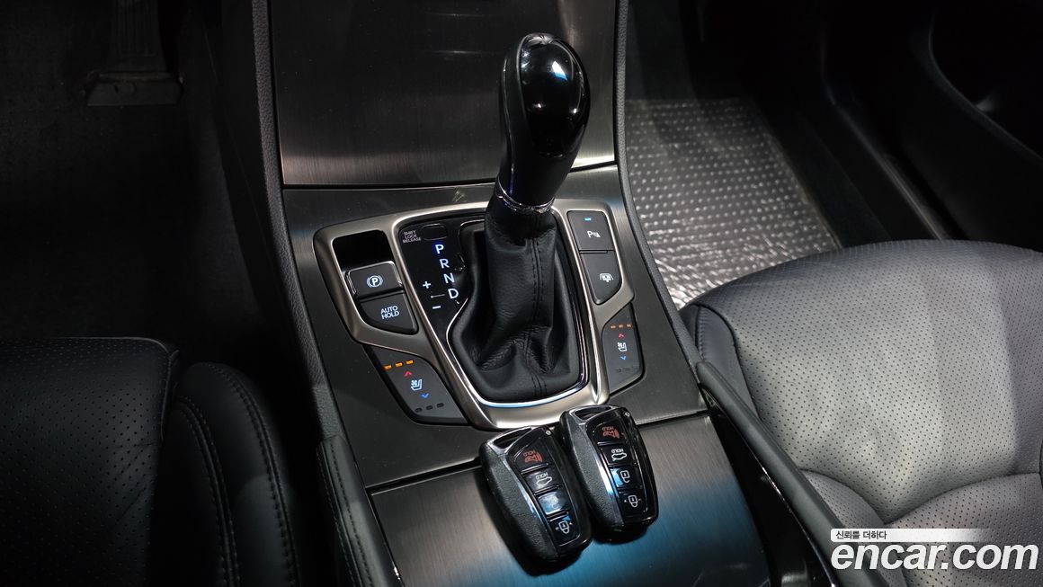 Hyundai Grandeur 2014