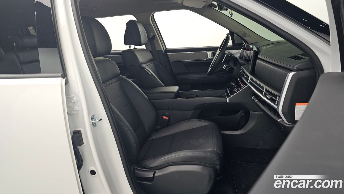 Hyundai Santafe 2025