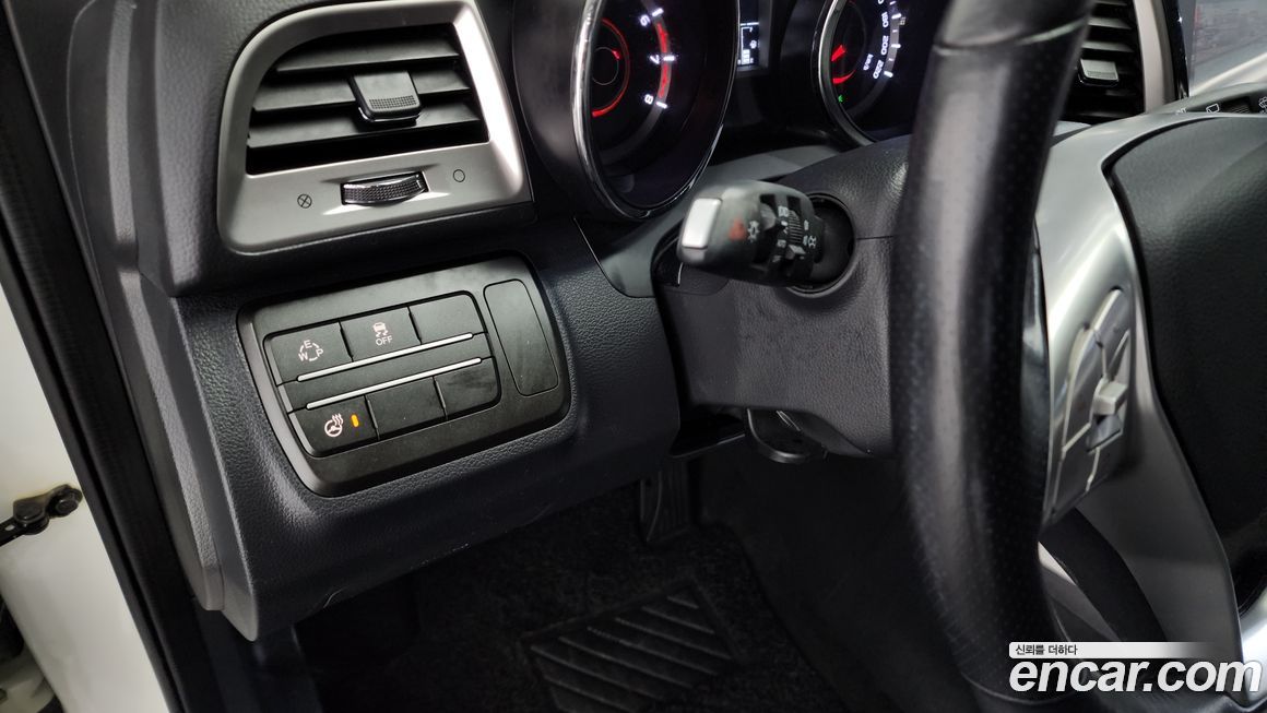 KG_Mobility_Ssangyong TIBOLI 2015