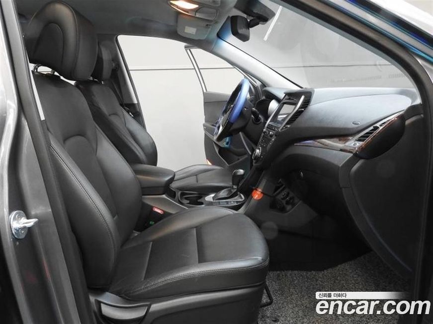 Hyundai Santafe 2016