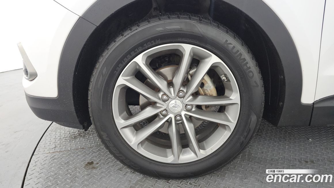 Hyundai Santafe 2016