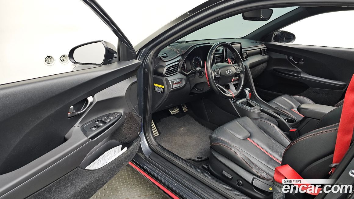 Hyundai Veloster 2018