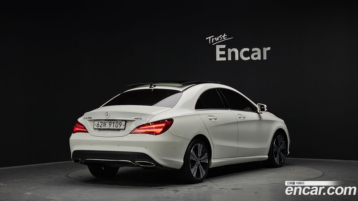 Mercedes-Benz CLA-Class 2017