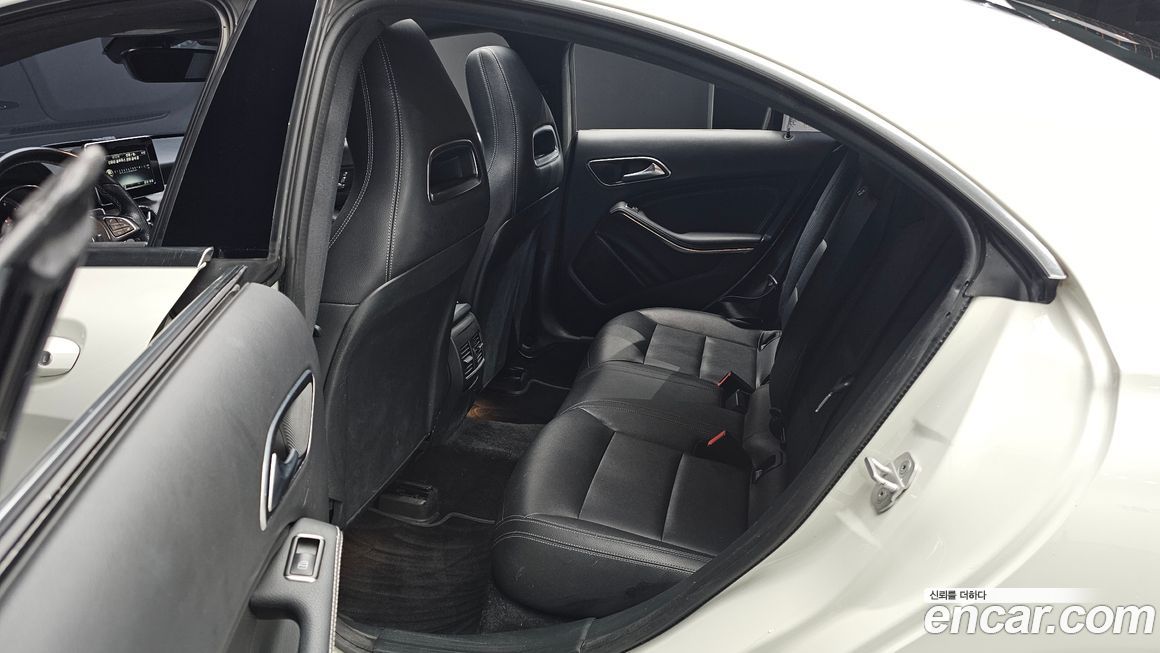 Mercedes-Benz CLA-Class 2017