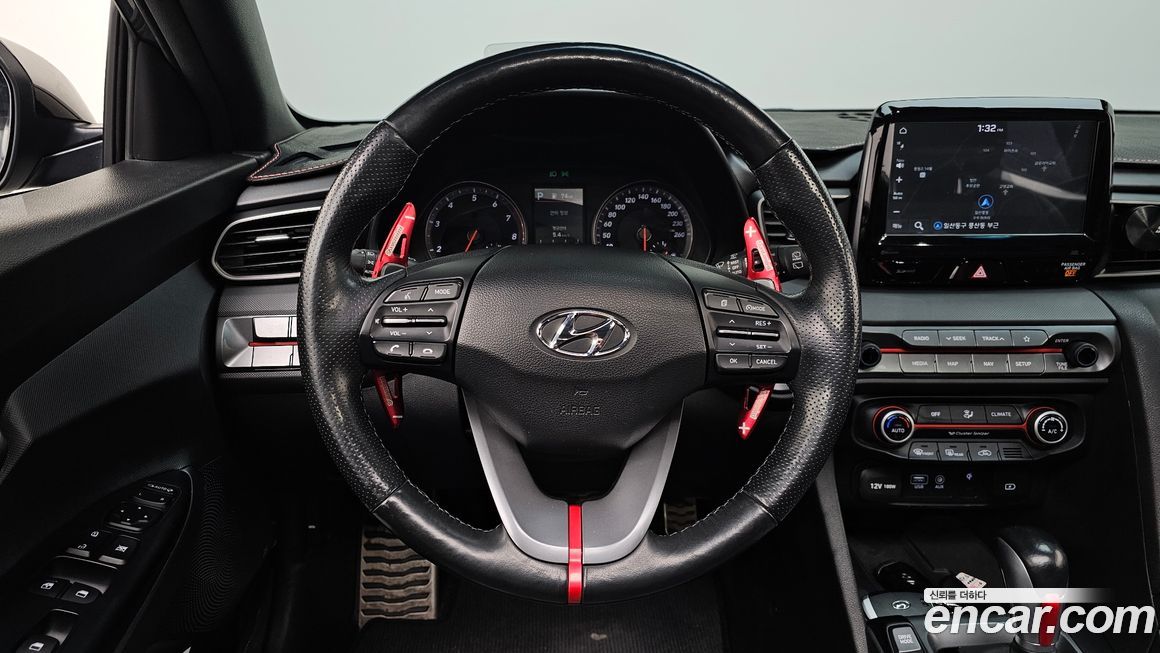 Hyundai Veloster 2018