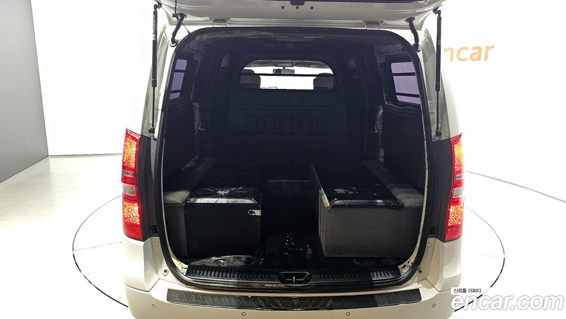Hyundai Starex 2017