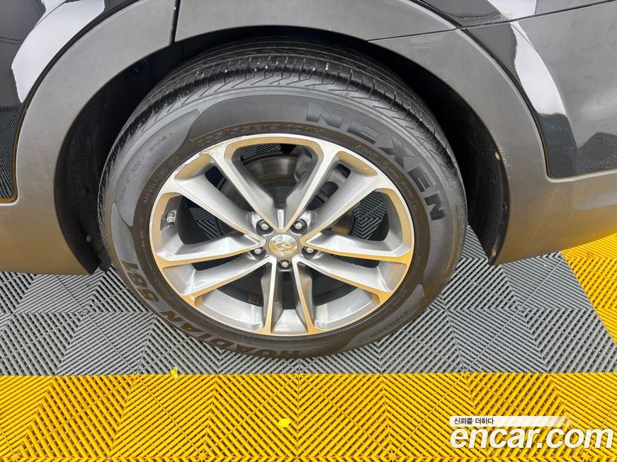 Hyundai Santafe 2016