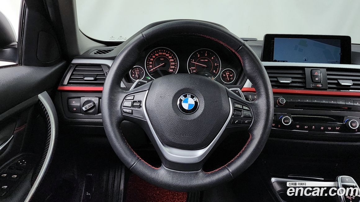 BMW 3-Series 2015