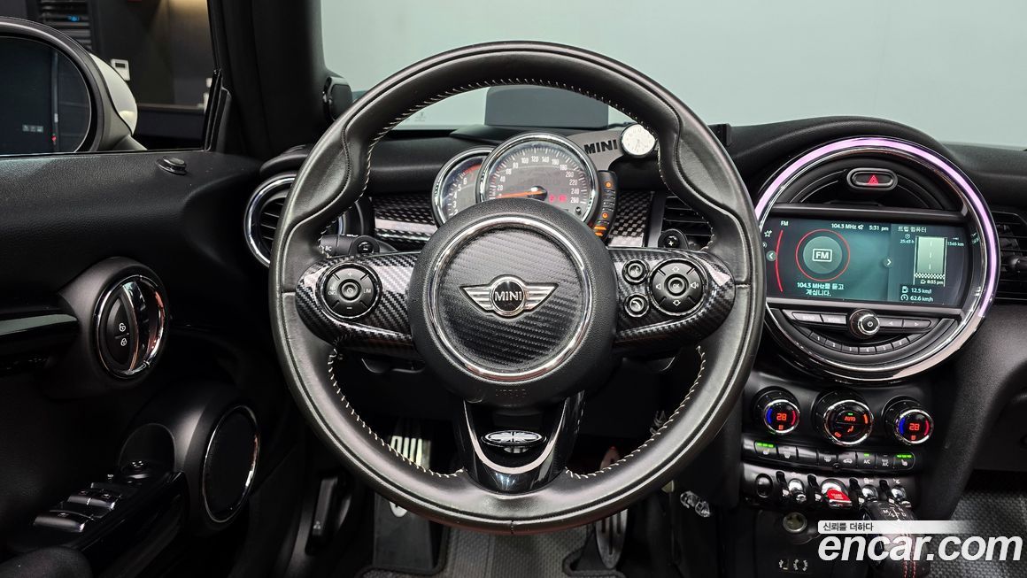 Mini Cooper Convertible 2017