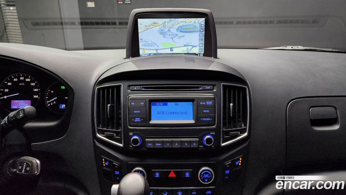 Hyundai Starex 2018