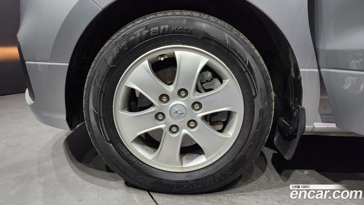 Hyundai Starex 2018