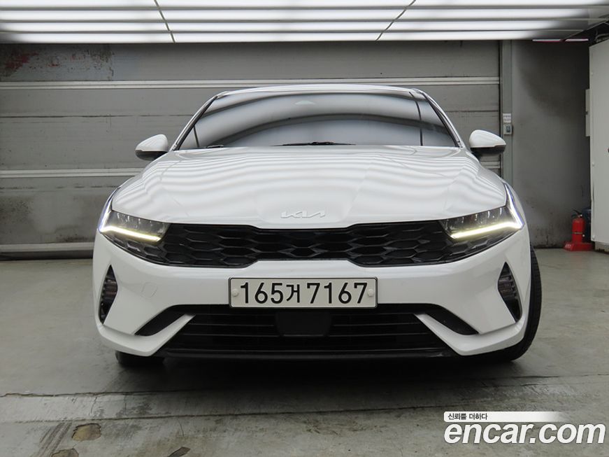 Kia K5 2023